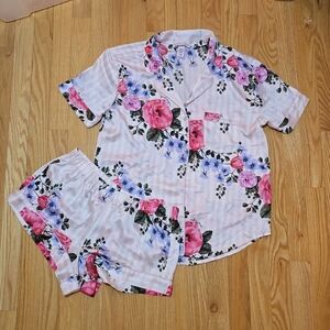 Victoria's Secret Short sleeve shorts set Pajama set